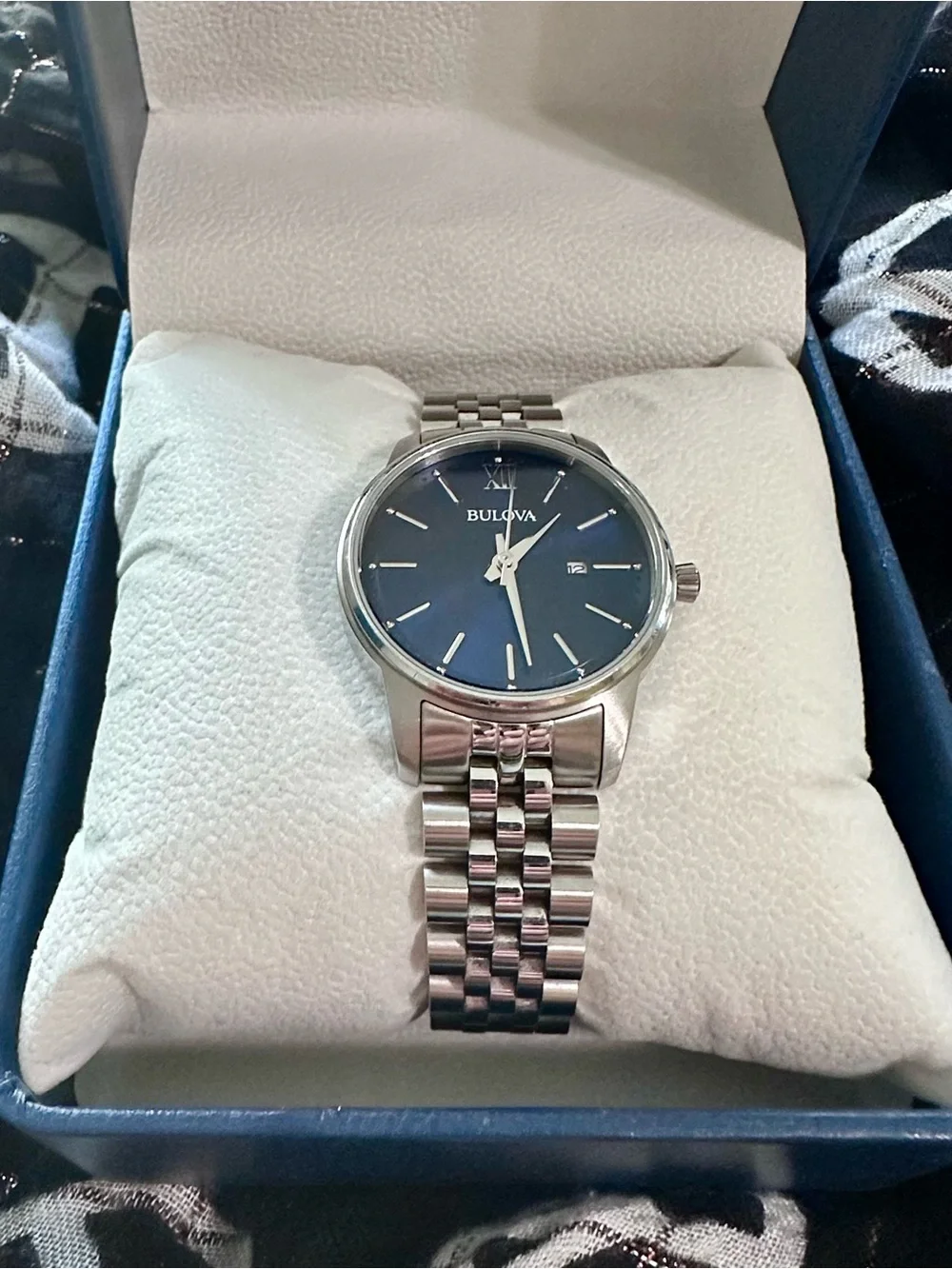 Like New: Women’s BULOVA Watch C835450 in New Box w/ Working Battery